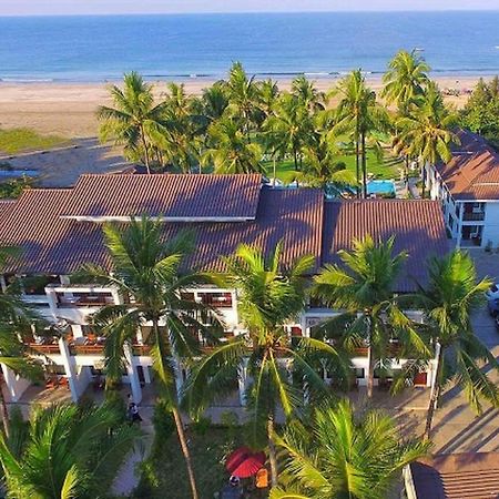 Hotel Lux Ngwesaung Exterior foto